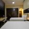 TIME Express Hotel Al Khan - 沙迦