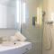 B&B Hôtel Nîmes Centre Arènes
