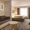 Country Inn & Suites by Radisson, Pella, IA