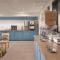Country Inn & Suites by Radisson, Pella, IA