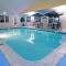 Country Inn & Suites by Radisson, Lansing, MI