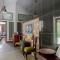 Yellowrush Lodge @ Yellowtop