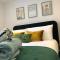 Spacious and Stylish Flat in Trowbridge, Wiltshire - 特罗布里奇