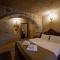 Capp Royal Cave HOTEL - 于尔居普