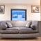 Spacious Modern Retreat Sleeps 11 Liverpool City