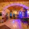 Capp Royal Cave HOTEL - 于尔居普
