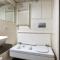 Luxury duplex flat with sauna few steps from Duomo