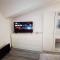 Art Room & Apartment