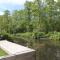 Bohemian included boat supboards and pool 5 minutes by boat from parking to the bohemien