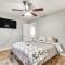 Updated Charlotte Home with Yard about 3 Mi to Uptown! - Шарлотт