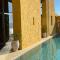 Beachfront Ravdoucha Epavlis Eleni Villa - Pool, Hot Tub, Gym, Sauna, Private Parking, WiFi