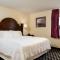 MCM Elegante Suites