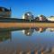 Le So Wild, maison avec jardin, sur les plages du débarquement, à 800 m d'Omaha beach adaptée jeunes enfants, table ping-pong - Vierville-sur-Mer