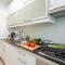 Great 2 BDR apartment, prestigious location in the center of Warsaw. - 华沙