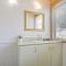 Lakeview Treehouse - Scenic Metung Retreat