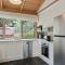 Lakeview Treehouse - Scenic Metung Retreat