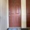 Casa Bella Homes - Top floor 2-BR 1 Bath Condo, Centrally located