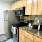 Casa Bella Homes - Top floor 2-BR 1 Bath Condo, Centrally located