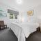 Tukidale Cottage - 3BR Cottage l WiFi l Air-Con l Relaxing Location