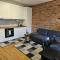 URBAN APARTMENTS PREMIUM No 2, FREE private parking, Self CHECK-IN