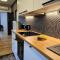 URBAN APARTMENTS Premium No 3, FREE PRIVATE PARKING, Self CHECK-IN