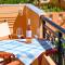 Houmis Apts & Studios - Agios Georgios Pagon