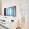 Bright Studio With Mesmerizing Canal and City View