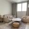 Omok Bridge, 2 room, netflix, youtube - Seul