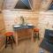 Chestnut Tree House with Hot tub & Sauna