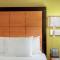 La Quinta Inn by Wyndham Orlando Airport West