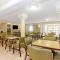 La Quinta Inn by Wyndham Orlando Airport West