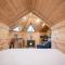 Pine Tree House with Hot tub & Sauna