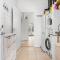 4 Bedroom Lovely Home In Sjællands Odde