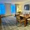 Staybridge Suites Milwaukee West-Oconomowoc by IHG - Oconomowoc