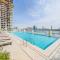 Sea-Front Unique Retreat With Balcony in Marina - Dubaj