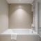 Sea-Front Unique Retreat With Balcony in Marina - Dubaj