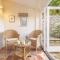 Owl Cottage S