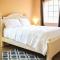NEW Sunny Escape! Enjoy TV by your Private Pool Mins from Disney