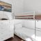 Tipsy Grizzly Cabin -