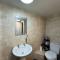 Comfortable Home away from Home, Self Catering Flat, town centre, free parking