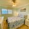 Gulf Coast Gem Private Condo - 2bed, 1bath, Sleeps 6, Across the Street From Beach & Gulf, Game Room, Pool
