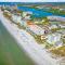Gulf Coast Gem Private Condo - 2bed, 1bath, Sleeps 6, Across the Street From Beach & Gulf, Game Room, Pool