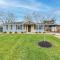Family-Friendly Home with Yard 27 Mi to Nashville!