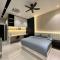 Luxe J Homestay