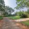 The Courtyard by StayVista - Private Pool with Rustic Charm, Vibrant Courtyard, Spacious Verandah & Garden - Alibag
