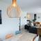 8 persons waterfront Villa