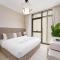 Luxe 1-Bedroom Elegance in Palace Residences - Dubaj