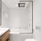 Luxe 1-Bedroom Elegance in Palace Residences - Dubaj