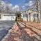 McGaheysville Vacation Rental, 1 Mi to Skiing!