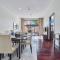 bnbmehomes Resort style living with Beach access - 迪拜